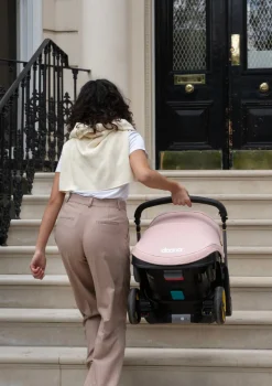 Babyschale 'Doona i' Blush Pink