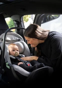 Babyschale 'Maple' Light Grey