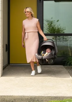 Babyschale 'PIPA next' Caviar-Chocolate