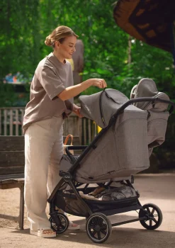 Geschwisterbuggy 'TRVL dubl' Caviar