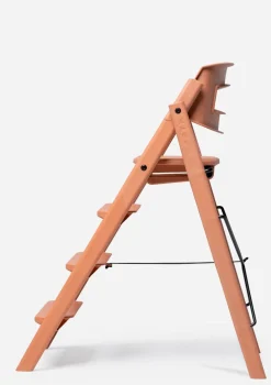 Hochstuhl 'Klapp' Recycelter Kunststoff Terracotta Pink