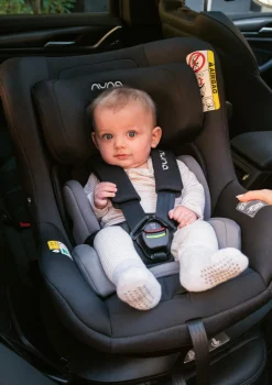 Kindersitz 'PRUU i-Size' Caviar