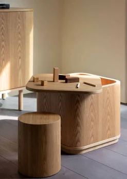 Kindertisch mit Stauraum 'Yume' Natural Ash