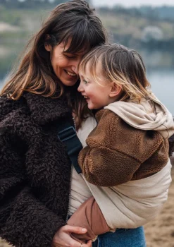 Kindertrage Leinen Sand