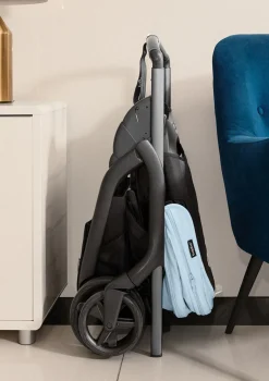 Kinderwagen 'Dragonfly' Schwarz / Waldgrün