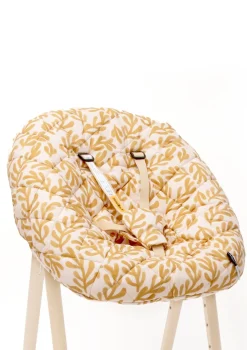 Neugeborenen-Aufsatz für 'TOBO' Season Paper