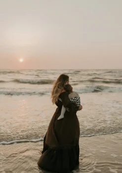 Premium Kindertrage Jacquard Hahnentritt