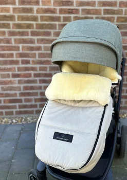 Premium Lammfell-Fußsack Limited Edition dune-beige