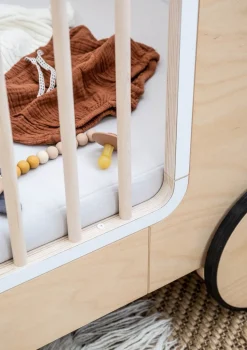 Schaukelndes Baby- und Kleinkindbett 120 x 60 cm