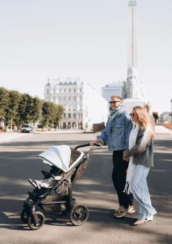 Sportwagen 'Mono 4' Blau