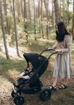 Sportwagen 'Mono 4' Schwarz