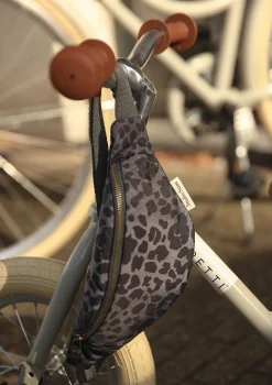 Umhängetasche 'Puffy Mini Fanny Pack' Antra Leopard